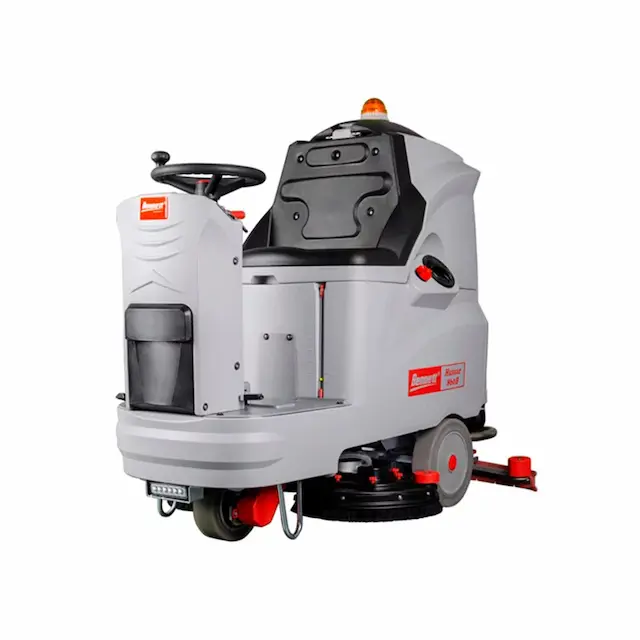 Аккумуляторная поломоечная машина с местом оператора Bennett Hussar H860b